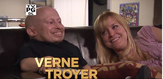 Verne-Troyer-girlfriend-Brittney-Powell-pictures1.jpg