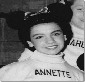 The_Mickey_Mouse_Club_Mouseketeers_Annette_Funicello_1956
