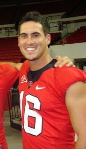 **** Josh Murray a former professional baseball player from Tampa, is hoping to sore a homerun and win Andi Dorfman’s heart on the tenth season of the Bachelorette. Would you like to know more about him? 3thebachelorette 3andidorfman #joshmurray #aaronmurray #baseballbrewers #georgiabulldogs @dailyentertainmentnews