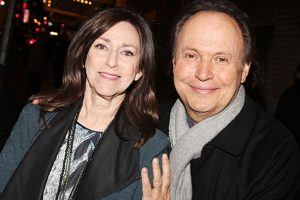 Janice Crystal Billy Crystal's wife (Bio, Wiki)