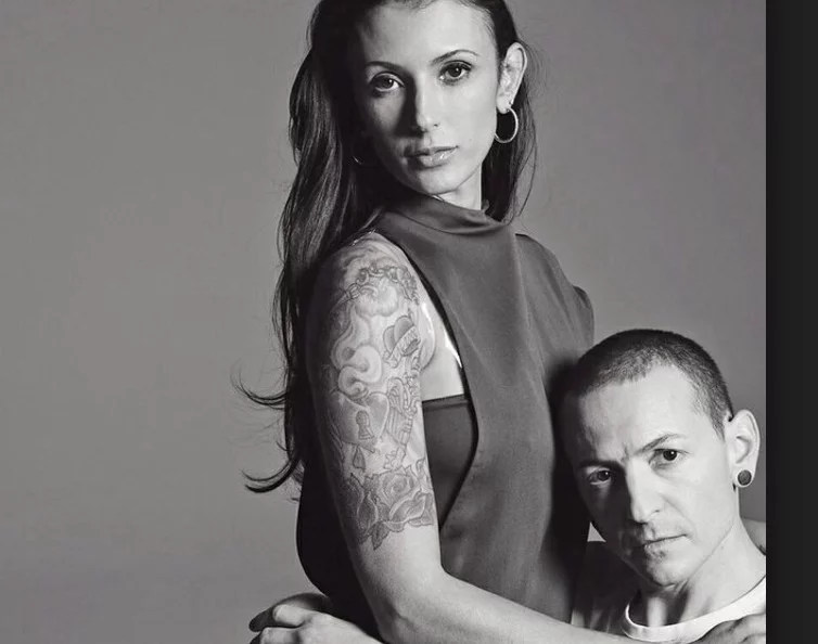 Talinda bennington 2 - Chester Bennington's Wife Talinda Bennington