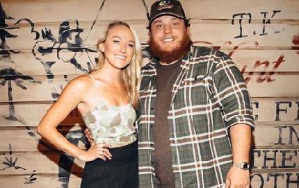 Luke Combs Girlfriend Nicole Hocking